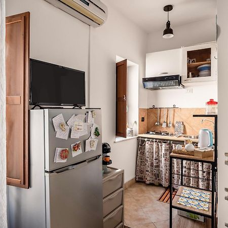 Sofia'S Apt Loft Incantevole Con Terrazza Privata ปาแลร์โม ภายนอก รูปภาพ