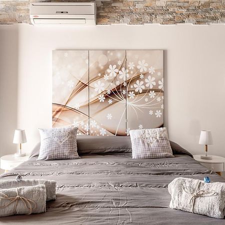 Sofia'S Apt Loft Incantevole Con Terrazza Privata ปาแลร์โม ภายนอก รูปภาพ